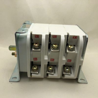 NDH5-80/1140隔離轉(zhuǎn)換開關(guān)(三節(jié))搭配南京雙京| 濟(jì)寧永煤工礦機(jī)械有限公司